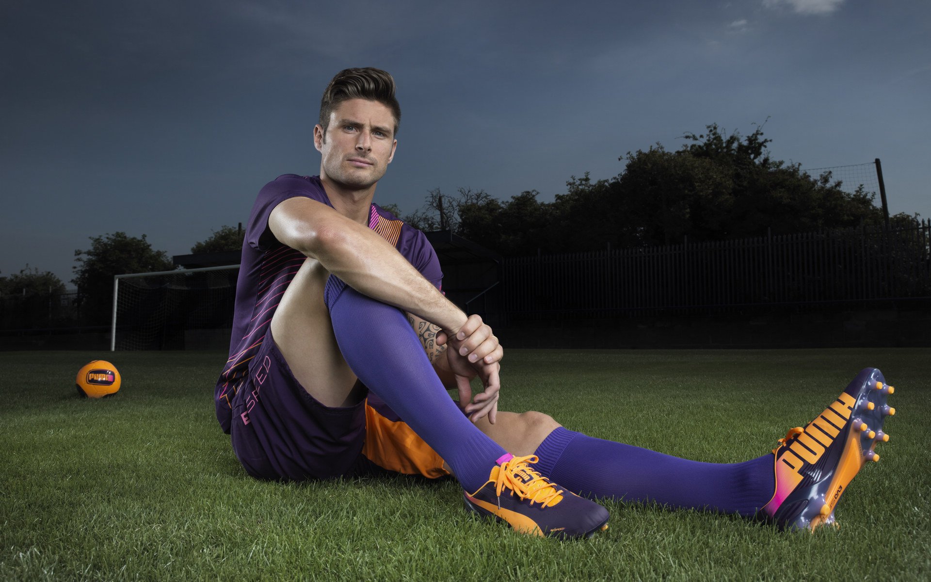 热血教练团队幕后辛勤付出感动球迷，热血教师是真实的吗